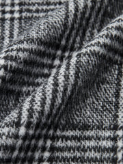 Pantalon à carreaux ceinturé gris, détail du tissu