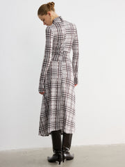 Robe midi col montant à carreaux