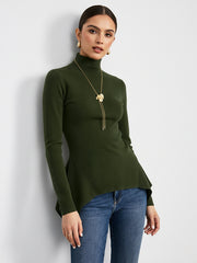 Pull col roulé asymétrique