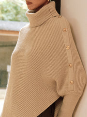 Poncho col roulé détail métallique