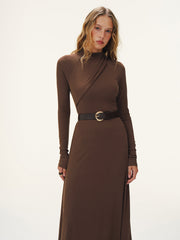 Robe maxi col montant ceinturée