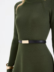 Robe mini col roulé ceinturée