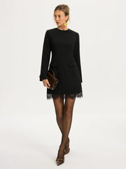 Robe mini ajustée bord dentelle