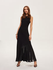 Robe longue évasée semi-transparente