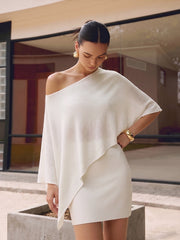 Ensemble cape tricot jupe mini asymétrique