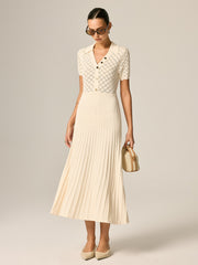 Robe longue tricot col polo plissée