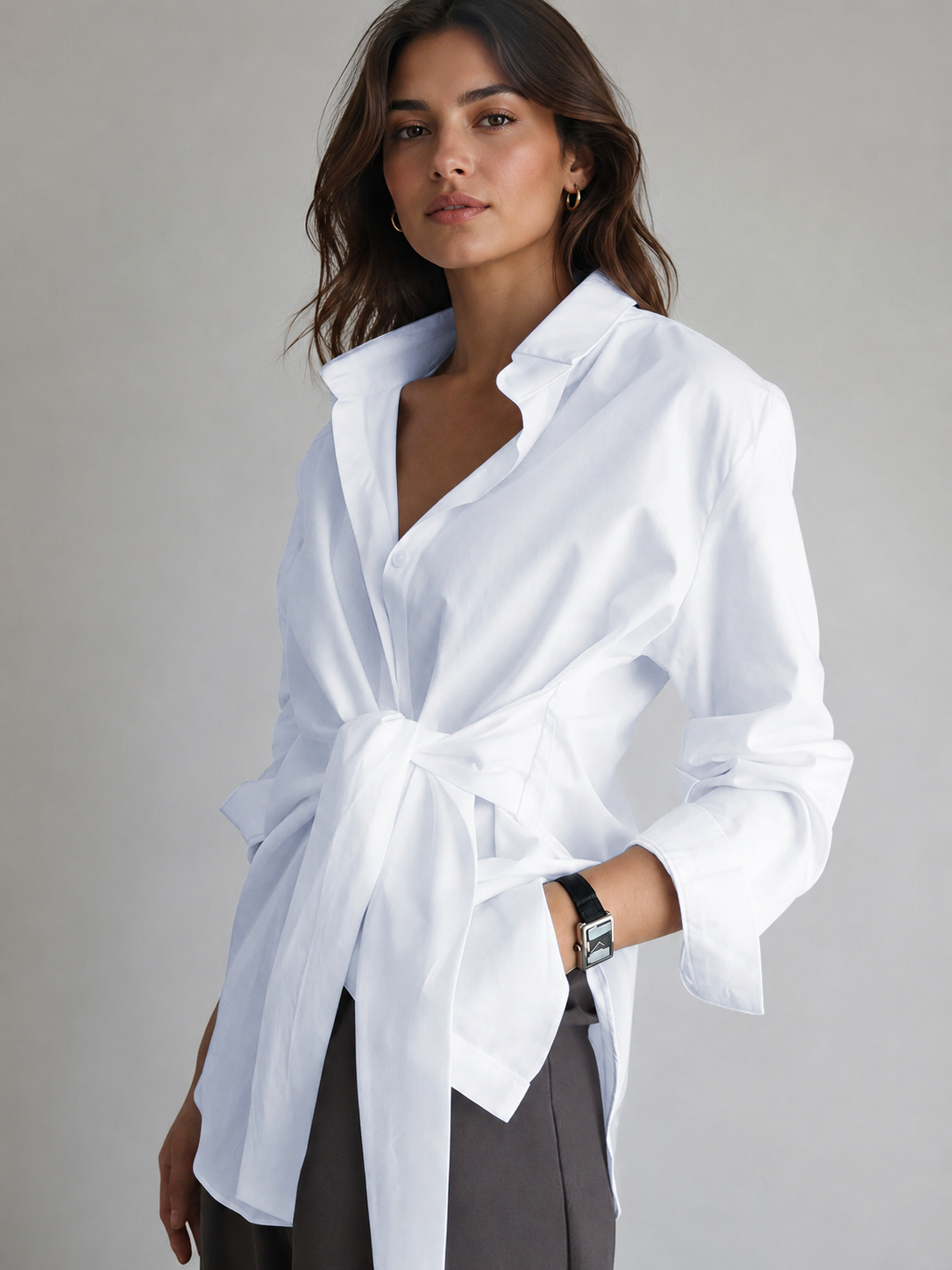 Chemise longue semi-transparente à nouer