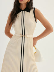 Robe longue à col contrasté