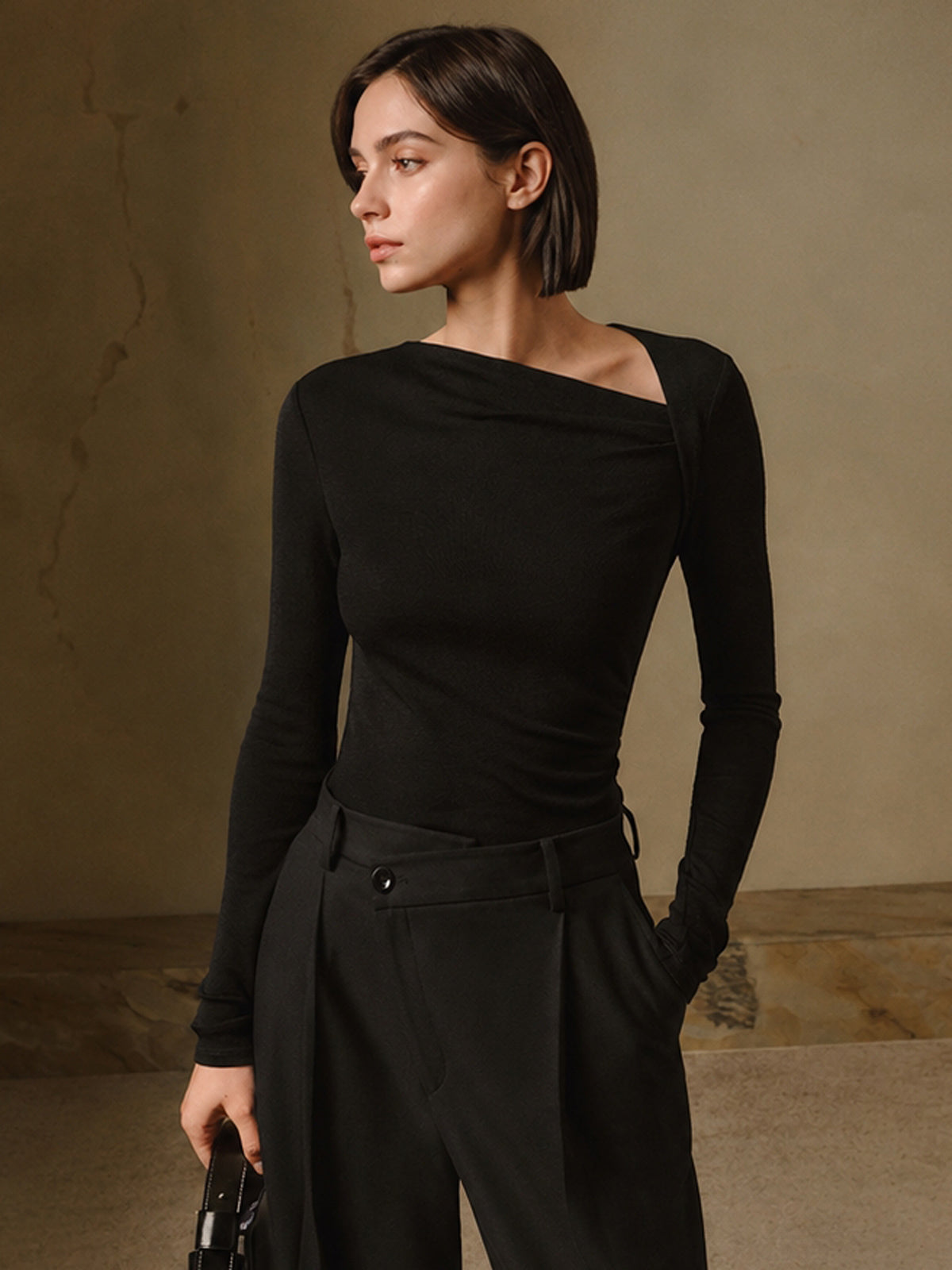 Chemise côtelée asymétrique manches longues