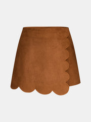 Short jupe effet daim bord festonné