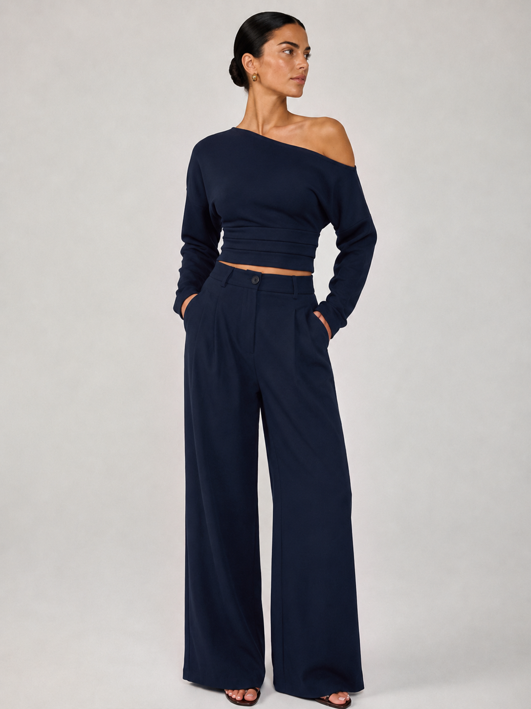 Ensemble crop top épaules dénudées