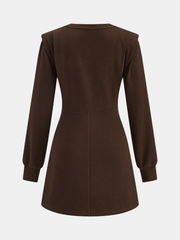 Robe mini taille nouée manches longues
