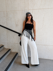 Pantalon ample uni blanc, vue portée de face