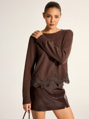 Pull bordure dentelle manches longues