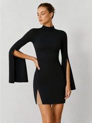 Robe mini col montant manches fendues