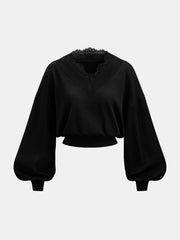 Sweat court col V dentelle manches ballon