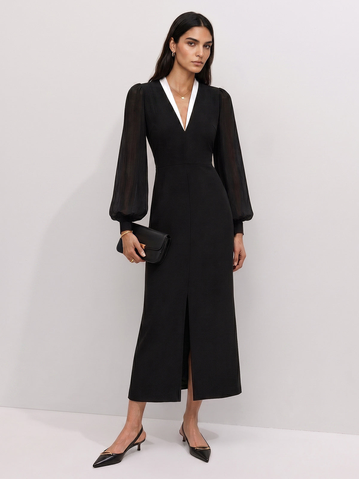 Robe midi col V manches transparentes
