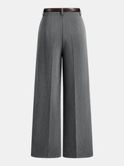 Pantalon ample à pinces ceinturé gris, pièce seule, vue de face