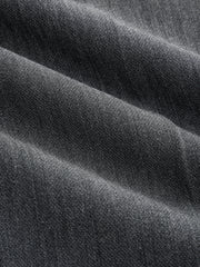 Pantalon ample à pinces ceinturé gris, détail du tissu