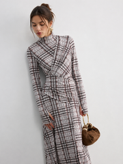 Robe midi col montant à carreaux