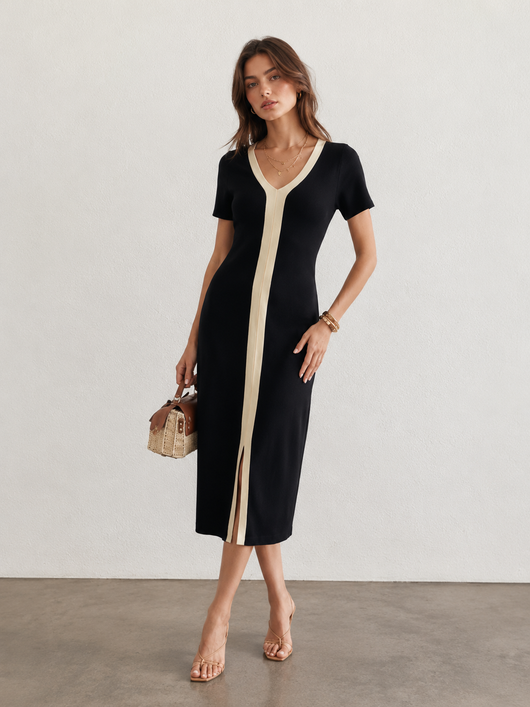 Robe midi bicolore col V fendu