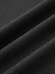 Pantalon noir jambe large à poches, détail du tissu