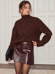 Pull torsadé à col roulé
