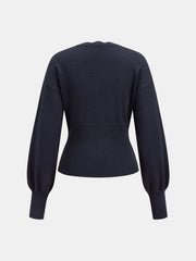 Pull col V bord festonné