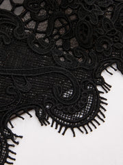 Jupe mini patchwork simili cuir bordée dentelle