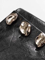Pantalon bouffant ceinture simili noir, détail des boutons