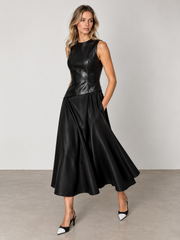Robe midi bustier simili cuir asymétrique