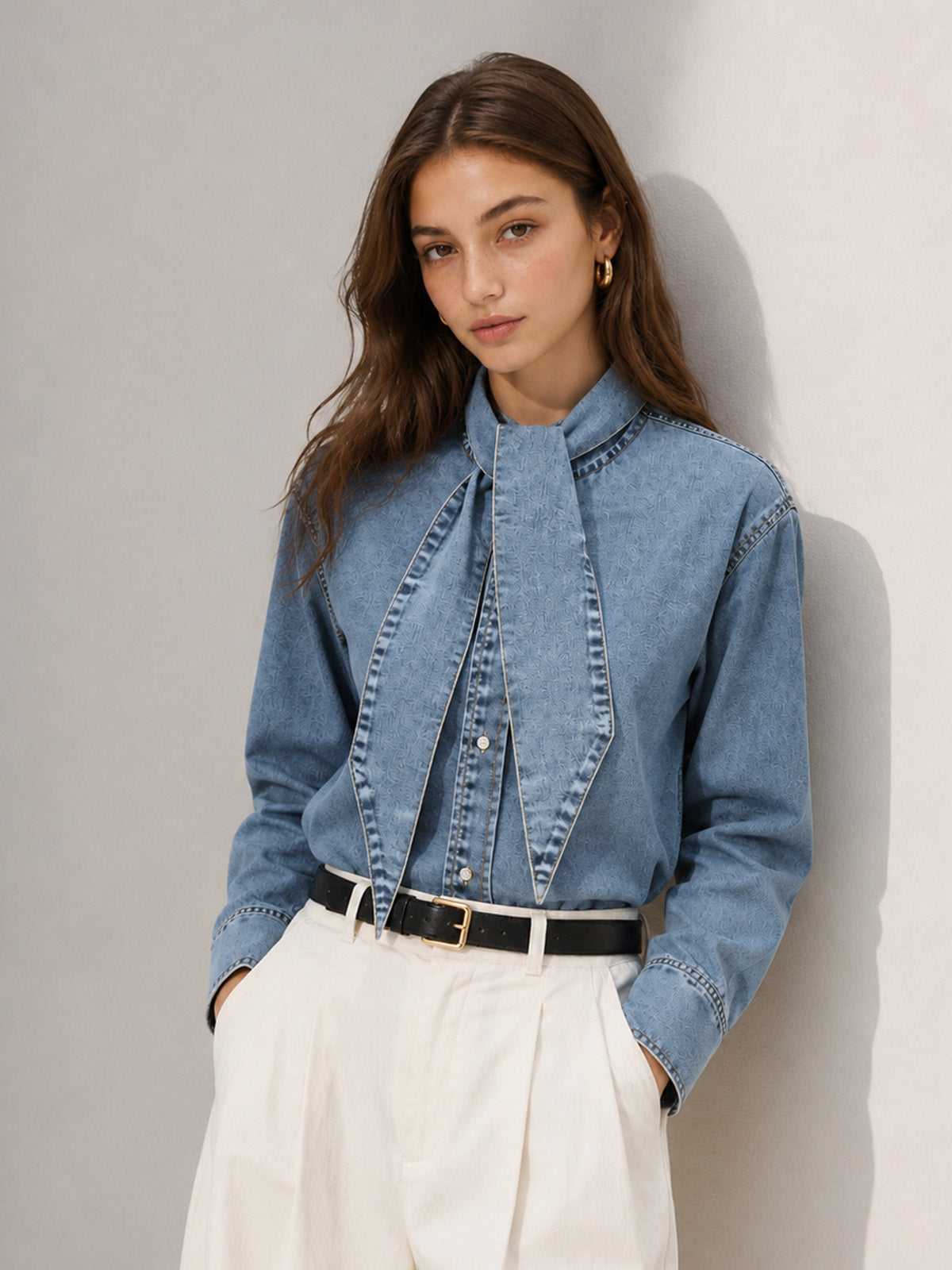 Chemise jean col lavallière