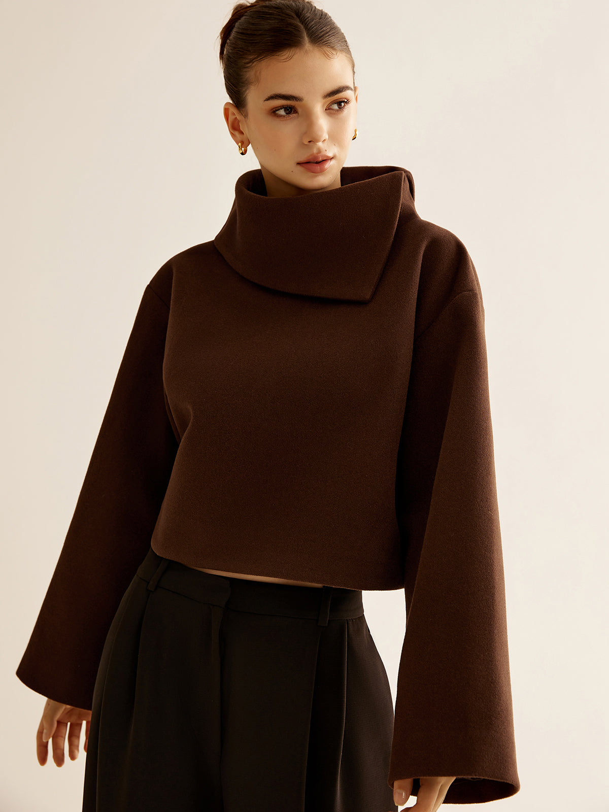 Veste courte col cheminée