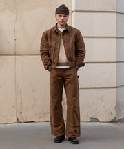 Pull Shetland col V beige — vue portée en pied