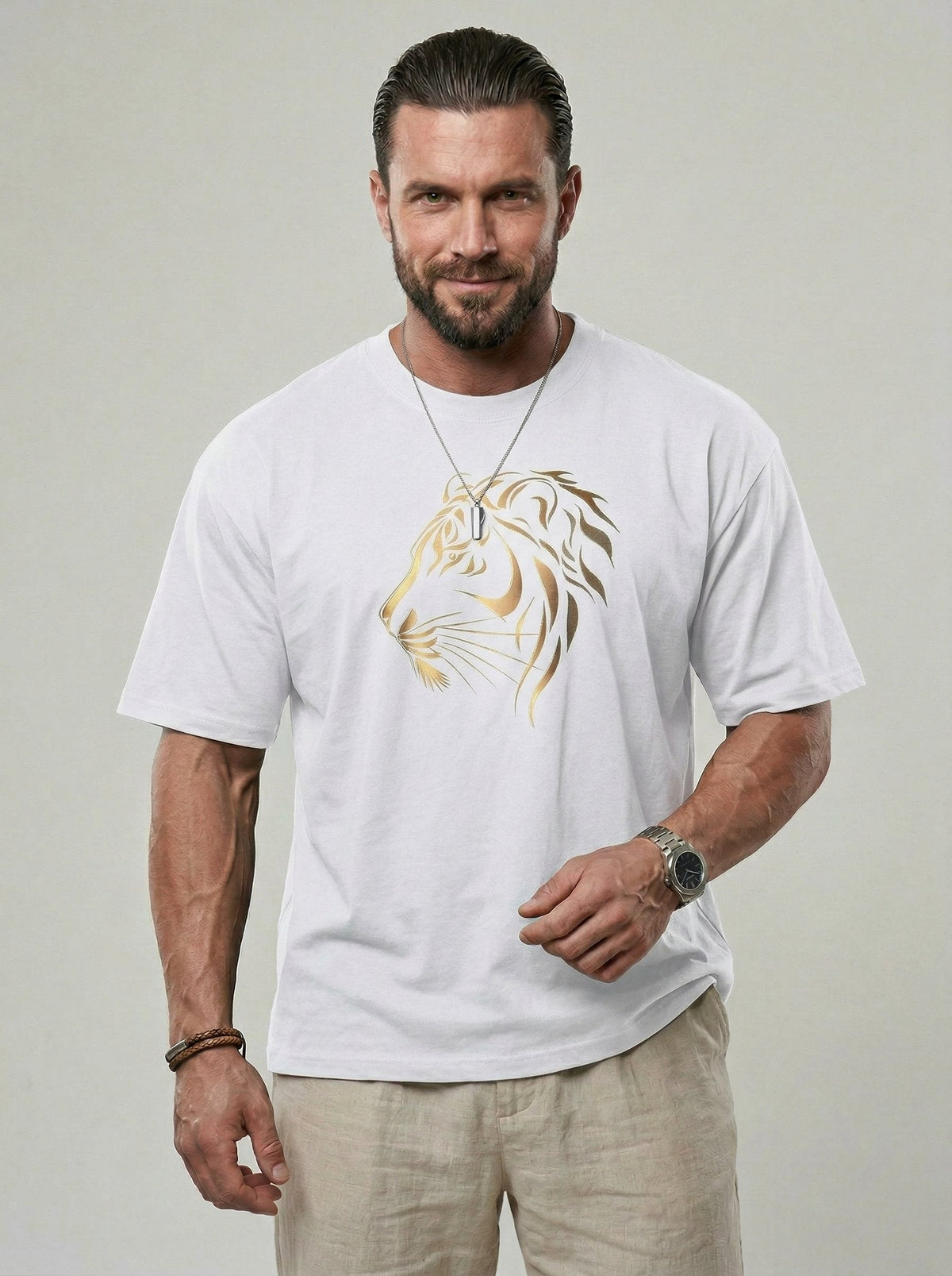 T-shirt imprimé tigre blanc — vue portée de face, plan taille