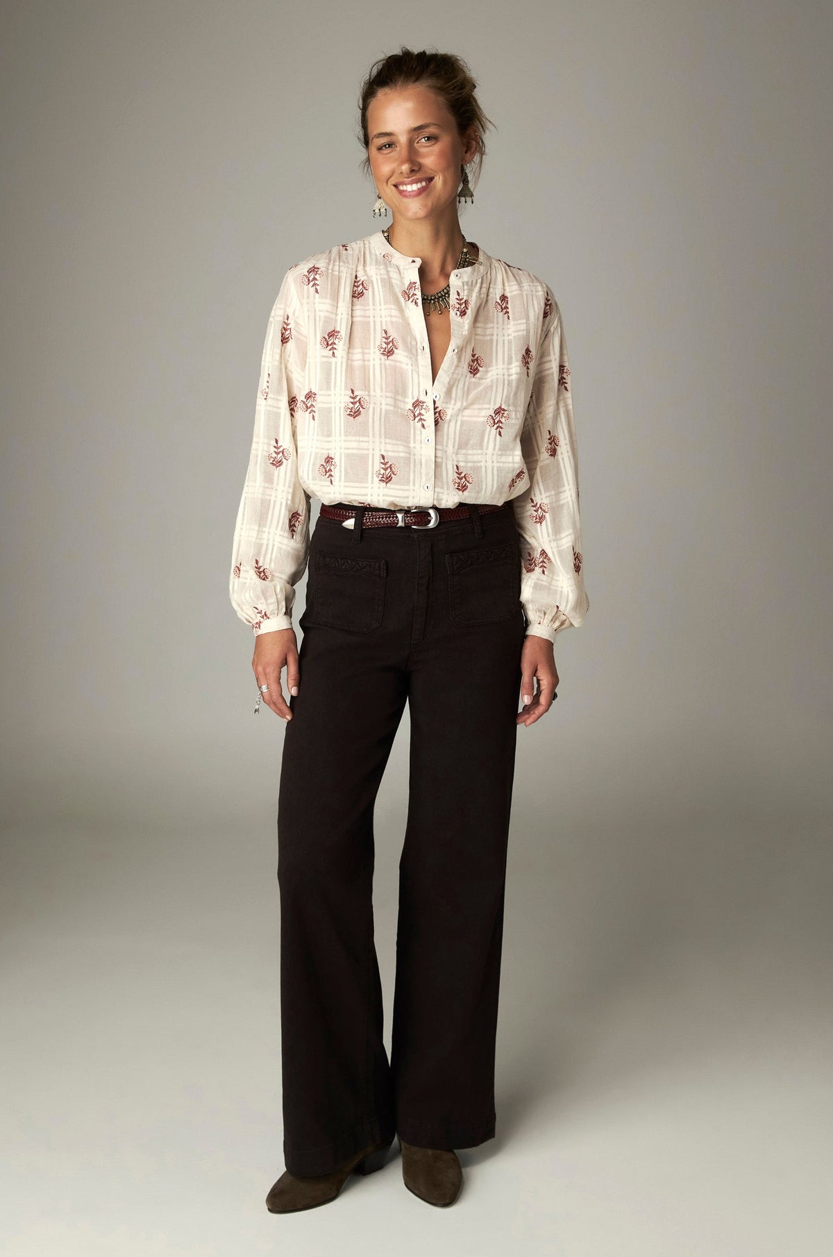 Pantalon brun à jambe large