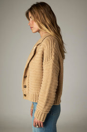 Cardigan maille col revers — vue portée de profil
