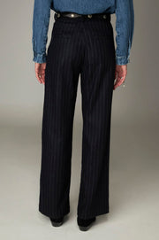 Pantalon tailleur rayé