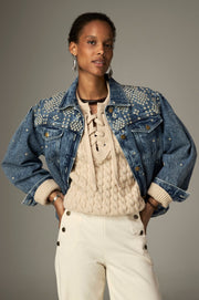 Veste denim motif floral — vue portée de face, plan buste