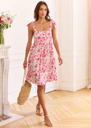 Robe fleurie rose vert nouée épaules