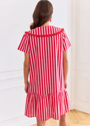 Robe rayée rouge volantée