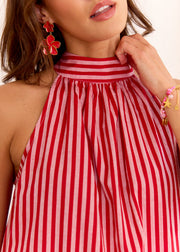 Robe rayée rouge nouée dos