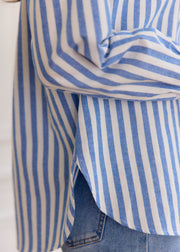 Chemise rayée bleue