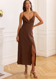 Robe longue chocolat épurée