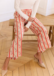 Pantalon corail rayé fleuri