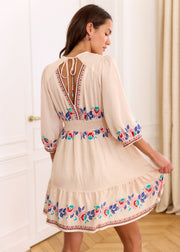 Robe ivoire fleurie dos ouvert