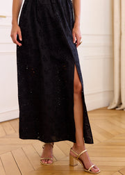 Robe longue noire broderie anglaise