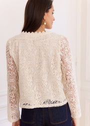 Blouse ivoire en dentelle