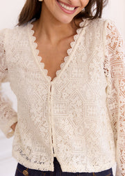 Blouse ivoire en dentelle