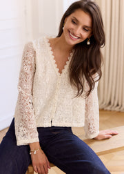 Blouse ivoire en dentelle